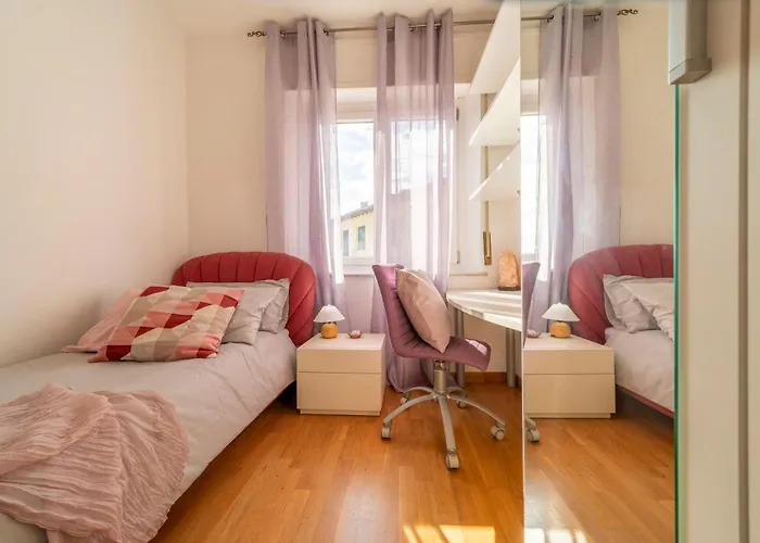 Sofia's Dreamy Haven Сієна